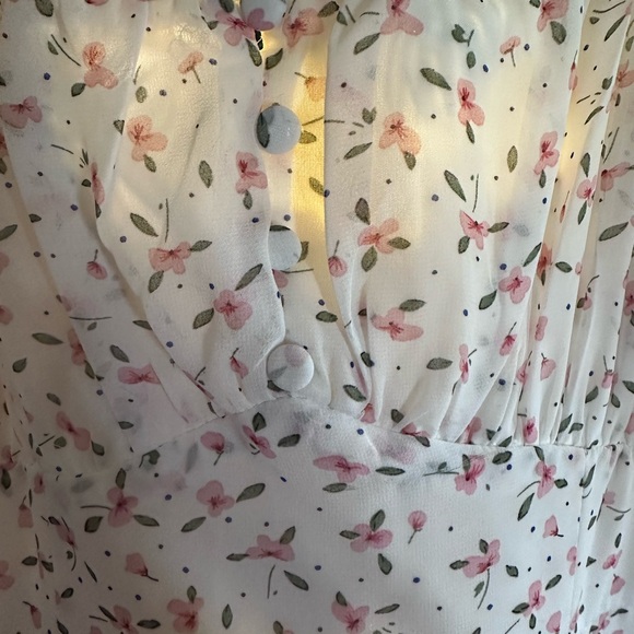 French Kyss White Floral Dress - Picture 2 of 5